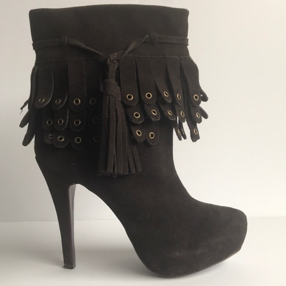 Mojo Moxy Suede Fringe Bootie 9M - Picture 3 of 8